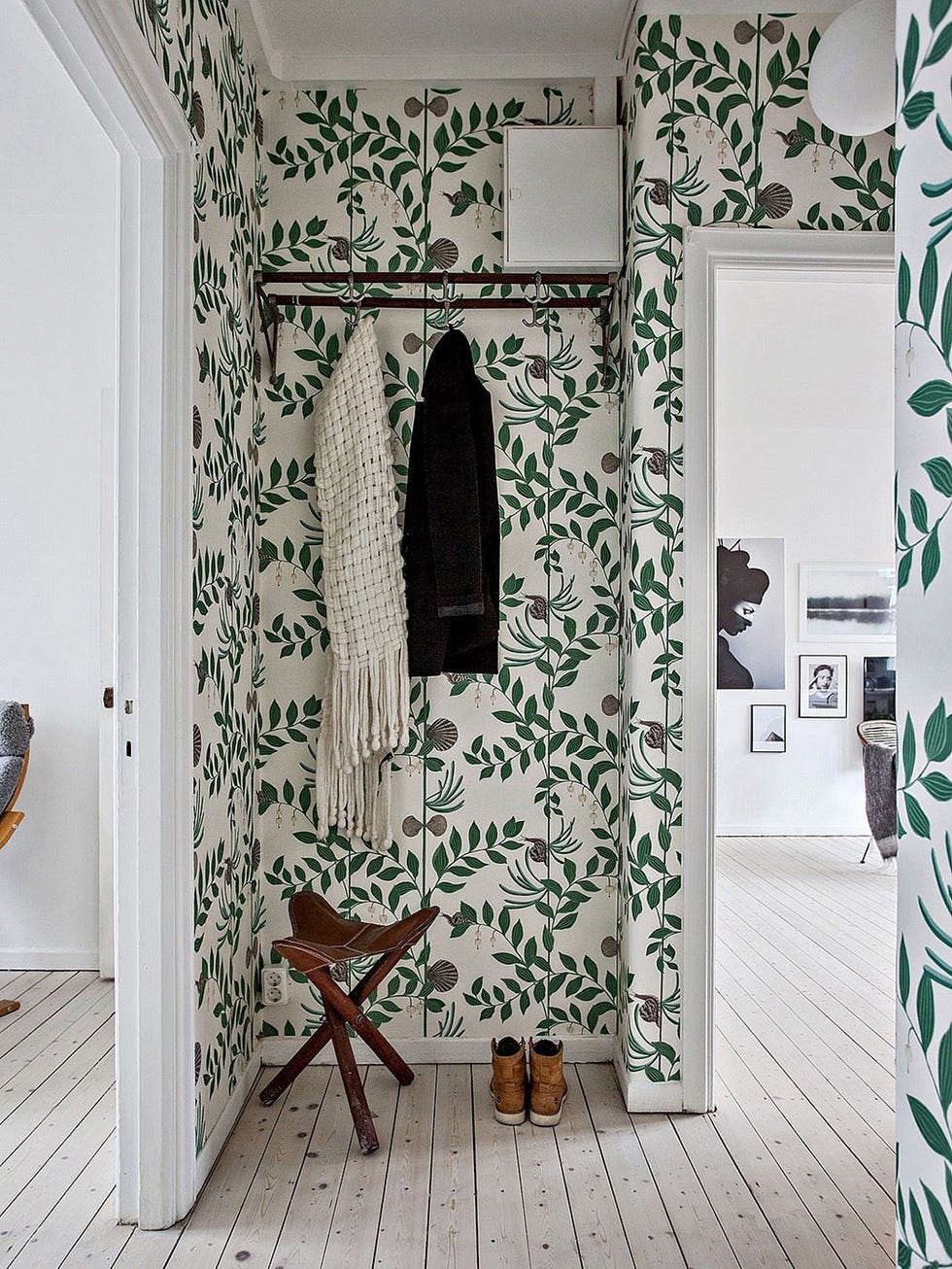 Green, Room, Wall, Tile, Interior design, House, Floor, Door, Wallpaper, Building, 