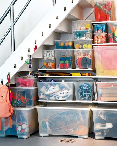 Shelving, Plastic, Major appliance, Shelf, Paint, Freezer, Kitchen appliance, Home appliance, Food storage containers, 