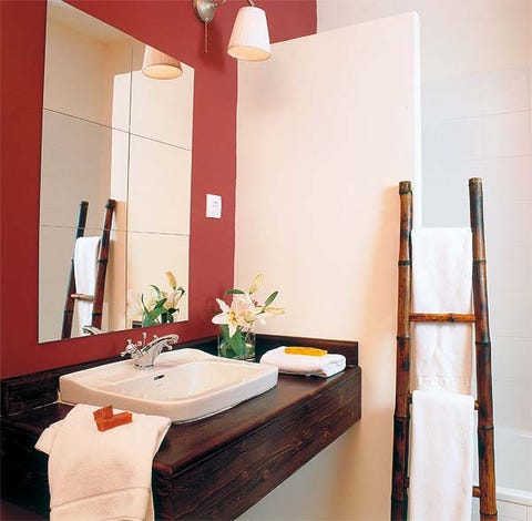 Lighting, Room, Bathroom sink, Interior design, Wall, Light fixture, Interior design, Plumbing fixture, Sink, Tap, 