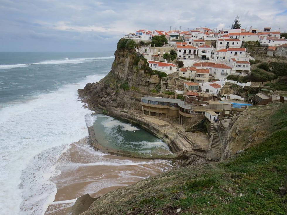 Cliff, Coast, Headland, Promontory, Sea, Klippe, Coastal and oceanic landforms, Natural landscape, Rock, Formation, 