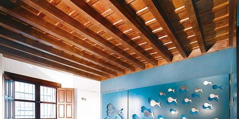 Floor, Wood, Interior design, Flooring, Room, Wall, Textile, Ceiling, Bed, Interior design, Floor, Wood, Interior design, Flooring, Room, Wall, Textile, Ceiling, Bed, Interior design,