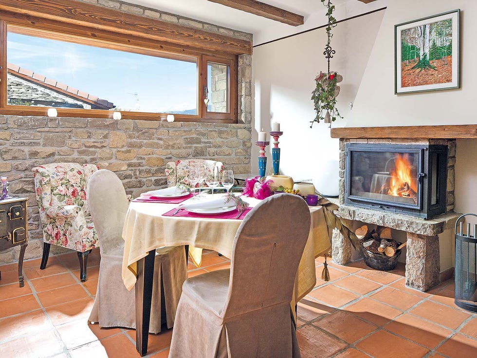 Property, Room, Dining room, Building, Furniture, Table, Interior design, Real estate, House, Hearth, 