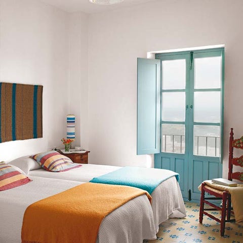 Room, Interior design, Green, Bed, Floor, Bedding, Textile, Bedroom, Wall, Furniture, 