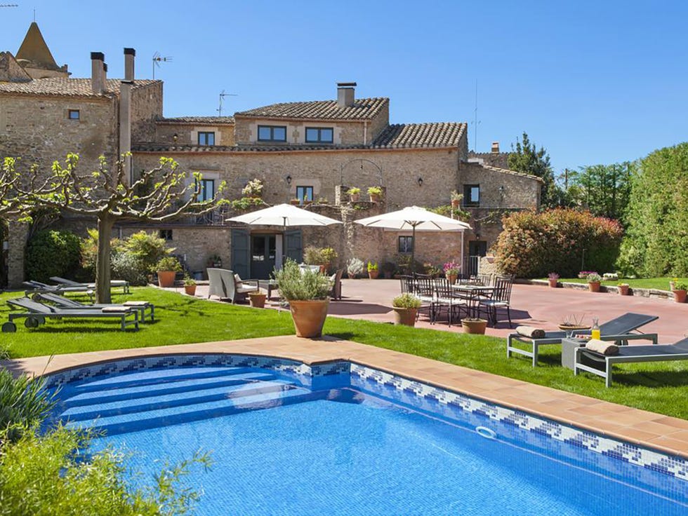 hotel el racó de madremanya en girona