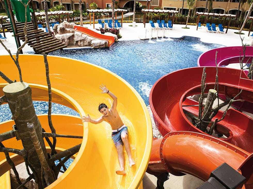 Water park, Leisure, Amusement park, Recreation, Fun, Park, Leisure centre, Playground slide, Playground, Vacation, 