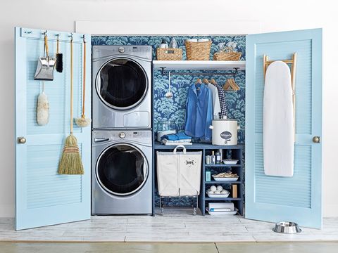 Laundry room, Major appliance, Clothes dryer, Laundry, Washing machine, Room, Home appliance, Furniture, Circle, Door, 