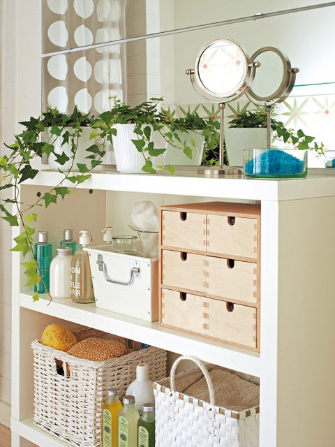 Shelf, Furniture, Room, Drawer, Chest of drawers, Changing table, Dresser, Hutch, Wall, Interior design, 