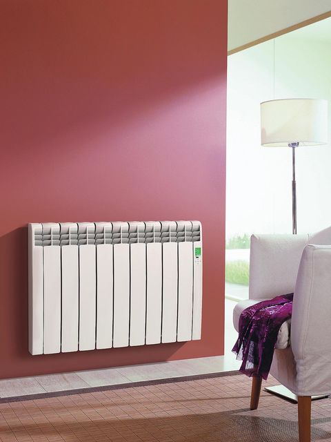 Calor de hogar con chimeneas y radiadores