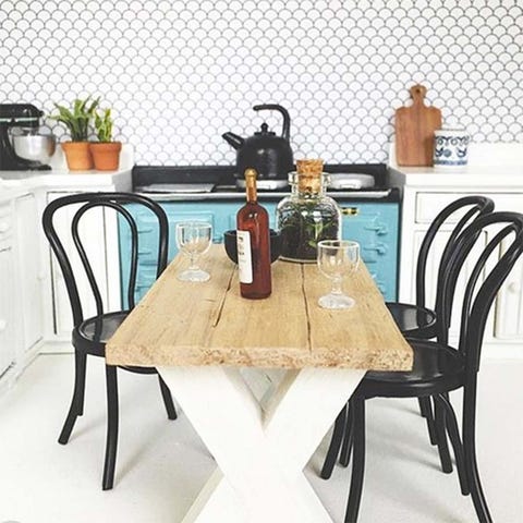 Flowerpot, Room, Bottle, Furniture, Table, Glass bottle, Drinkware, Glass, Houseplant, Interior design, 