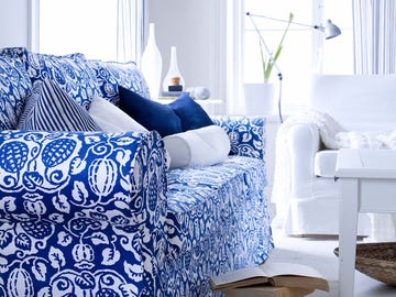 salón en blanco y azul