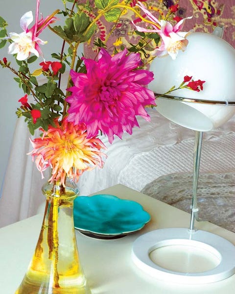 Centrepiece, Cut flowers, Flower, Pink, Plant, Flower Arranging, Vase, Artificial flower, Bouquet, Floral design, 