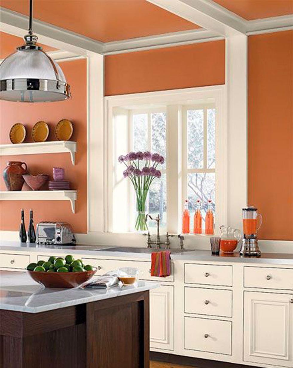 cocina de color naranja y blanco