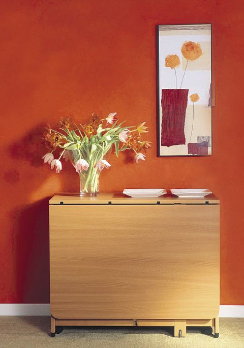 Room, Interior design, Wall, Interior design, Orange, Vase, Cabinetry, Artifact, Bouquet, Flower Arranging, 