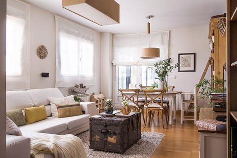 Furniture, Room, Living room, Interior design, Property, Ceiling, Building, Floor, Home, Wall, 