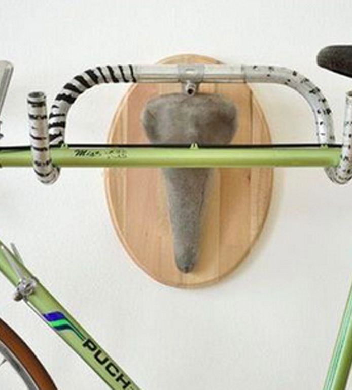 Accesorios para bicicletas hechos con palés  Almacenamiento de bicicletas,  Almacenamiento para bicicletas, Decoración de unas
