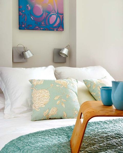 Blue, Room, Textile, Wall, Interior design, Aqua, Furniture, Pillow, Teal, Turquoise, 