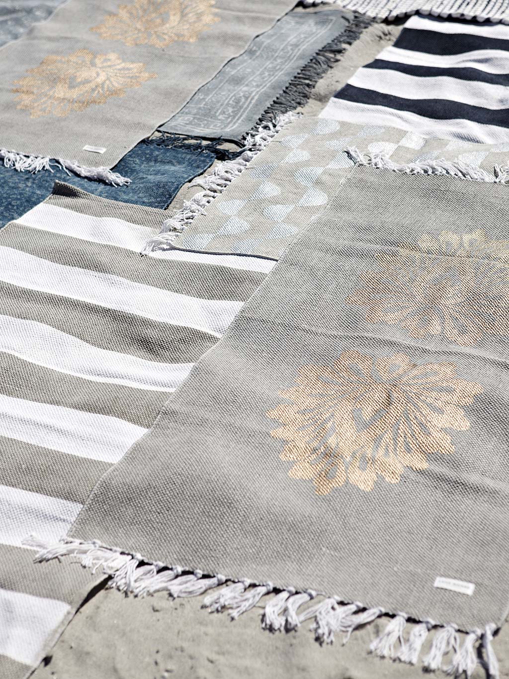 alfombras pequeñas con flecos