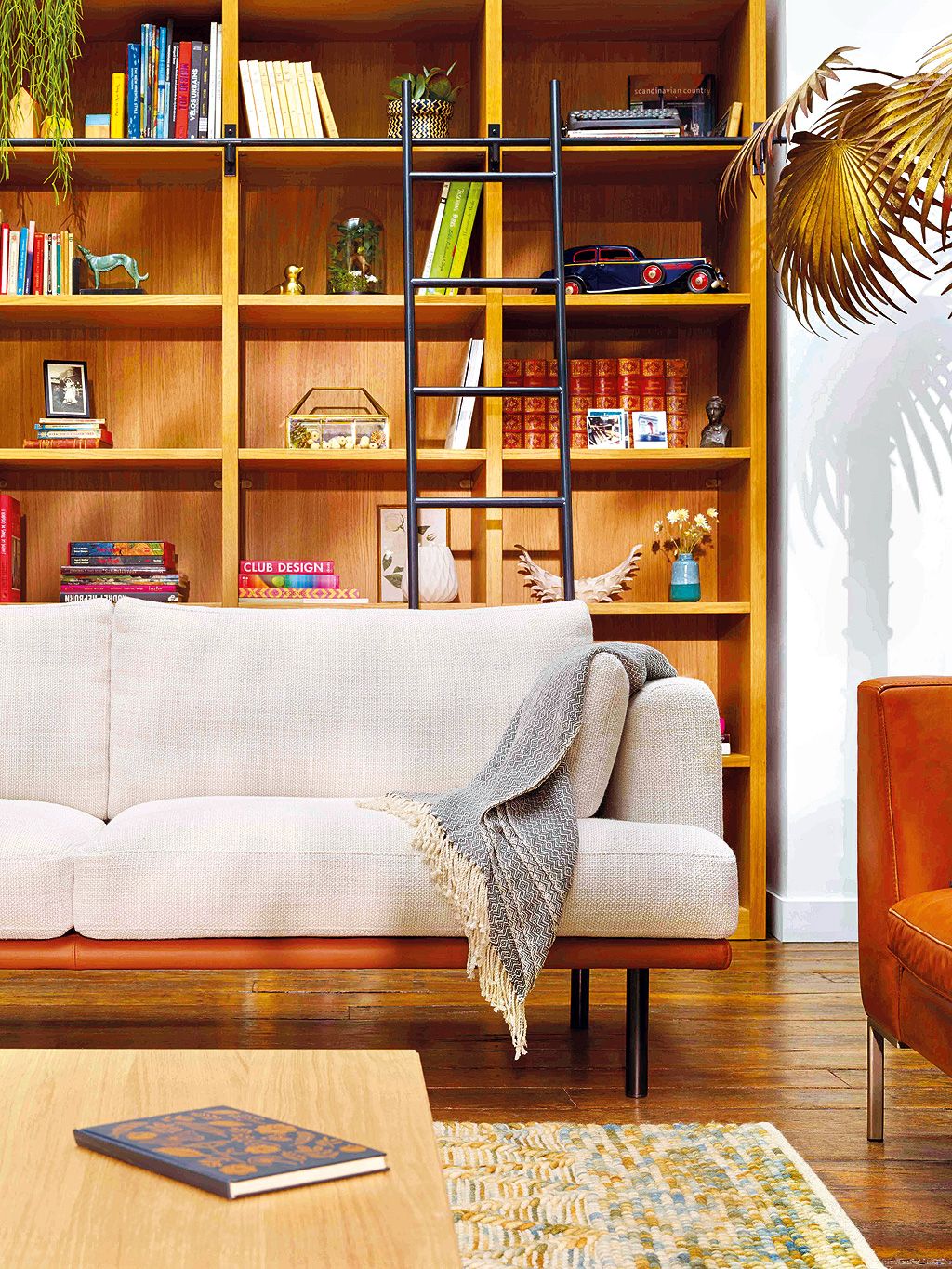 11 Ideas geniales para aprovechar la trasera del sofá