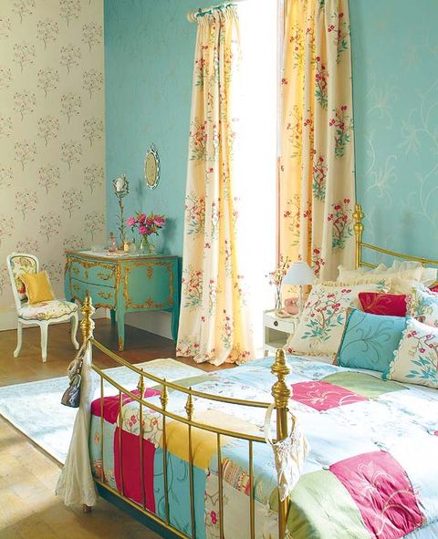 Blue, Room, Interior design, Yellow, Green, Textile, Floor, Linens, Pink, Wall, 