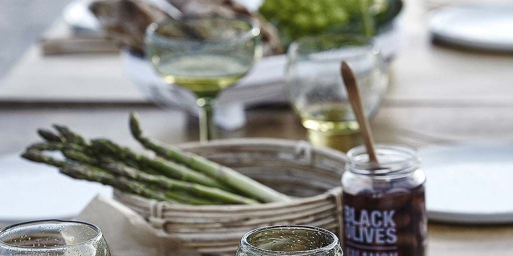 Decorar la mesa al aire libre