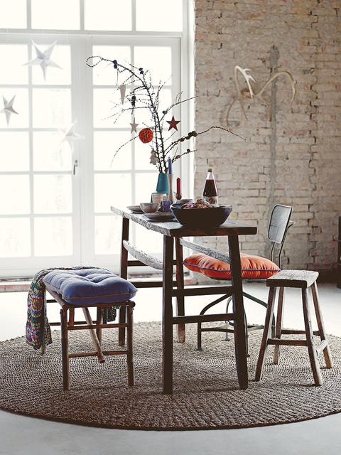 Room, Table, Interior design, Furniture, Twig, Glass, Fixture, Coffee table, Kitchen & dining room table, Dining room, 