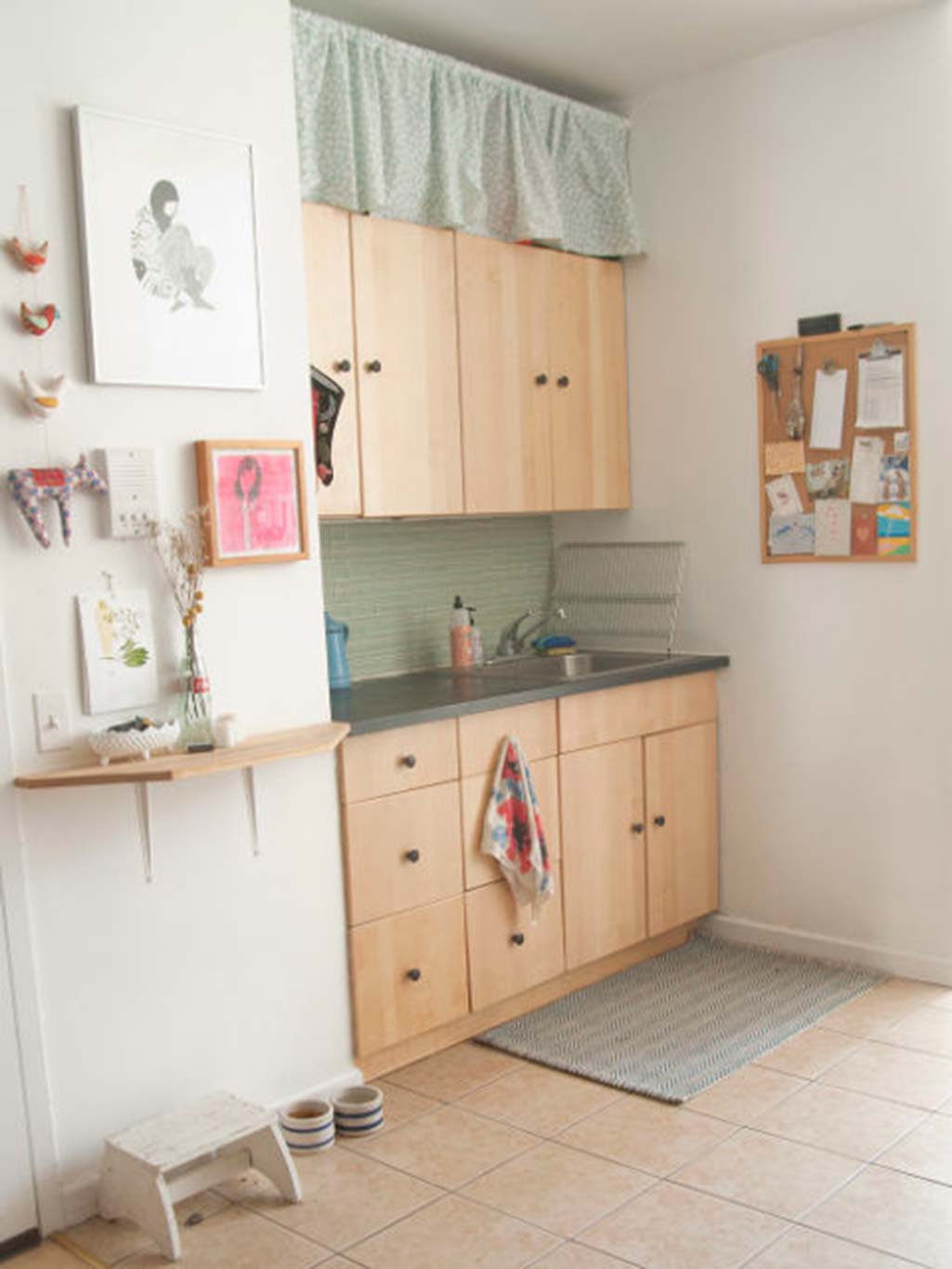 Room, Floor, Flooring, Interior design, Cabinetry, Drawer, Wall, Cupboard, Interior design, Home, 