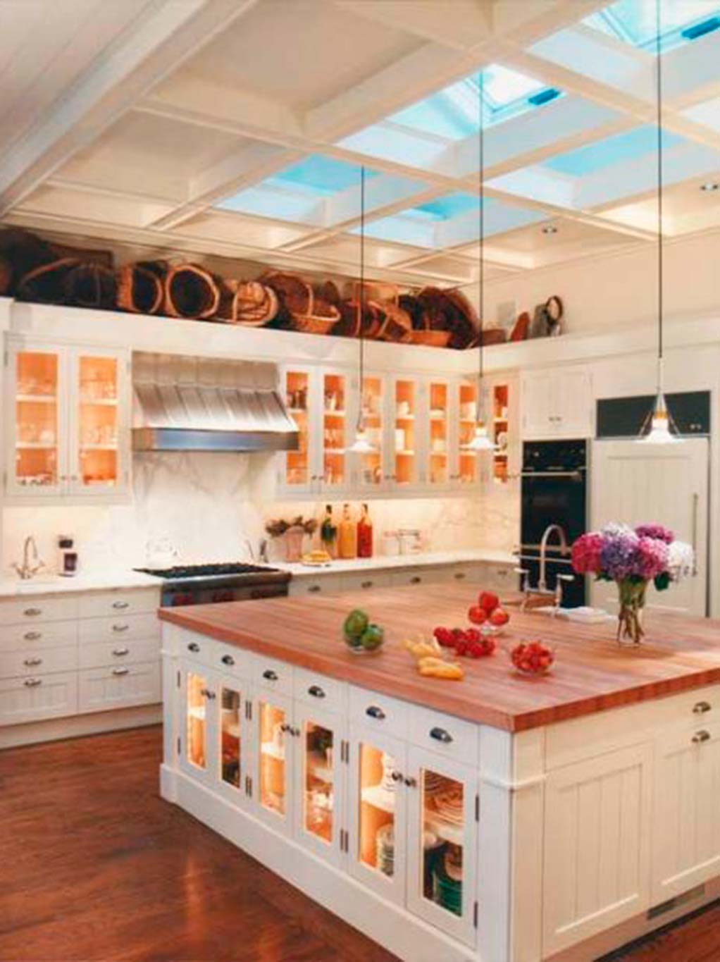 Countertop, Kitchen, Room, Furniture, Cabinetry, Property, Interior design, Ceiling, Orange, Floor, 