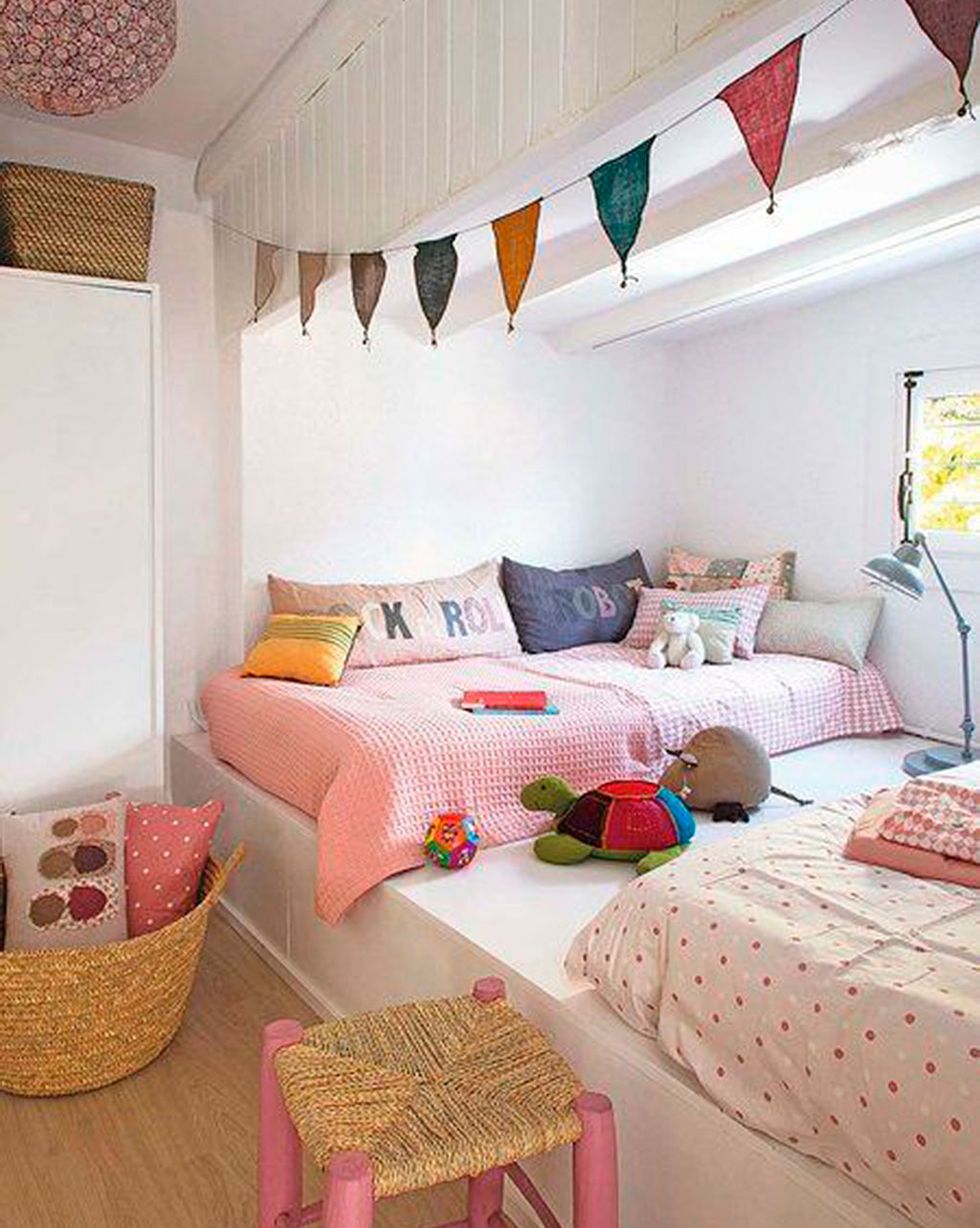 dormitorio infantil con las camas en otro nivel