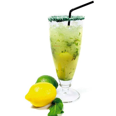 Drink, Liquid, Lemon, Tableware, Cocktail, Citrus, Alcoholic beverage, Fruit, Cocktail garnish, Ingredient, 