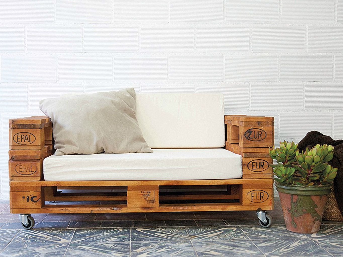 Conmoción Globo Comprimir 10 muebles DIY para tu jardín fáciles de hacer