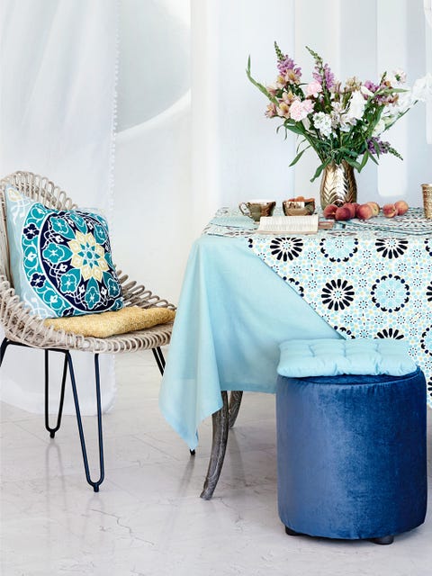 Blue, Textile, Tablecloth, Room, Furniture, Teal, Interior design, Aqua, Turquoise, Petal, 