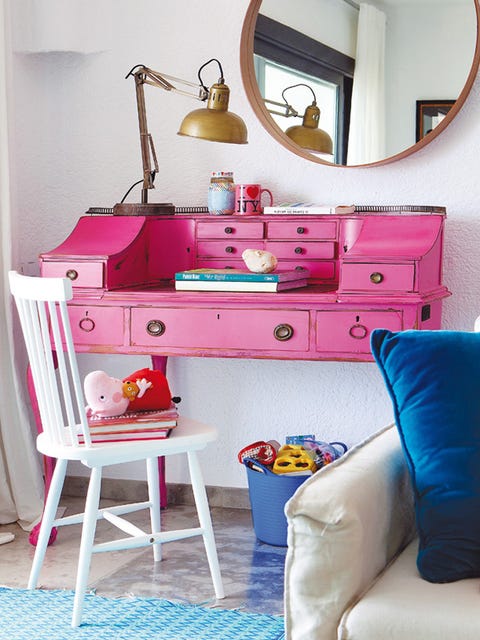 Room, Blue, Interior design, Green, Furniture, Drawer, Wall, Chest of drawers, Red, Pink, 
