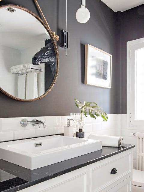 Room, Interior design, Plumbing fixture, Property, Architecture, Bathroom sink, Wall, White, Tap, Interior design, 