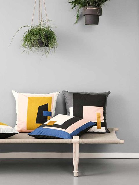 Textile, Wall, Pillow, Room, Furniture, Cushion, Linens, Bedding, Bedroom, Throw pillow, 