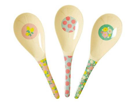 Yellow, Colorfulness, Musical instrument accessory, Kitchen utensil, 