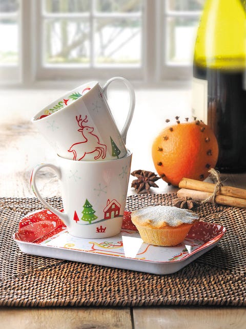 Serveware, Dishware, Drinkware, Tableware, Cup, Porcelain, Ceramic, Ingredient, Produce, Fruit, 
