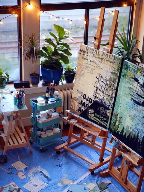 Lighting, Flowerpot, Easel, Teal, Houseplant, Majorelle blue, Hardwood, Blackboard, Paint, Menu, 