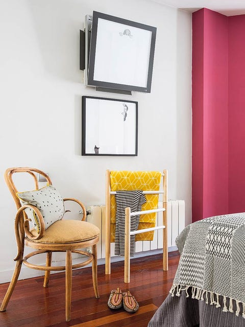Room, Wood, Textile, Interior design, Wall, Furniture, Chair, Grey, Linens, Hardwood, 