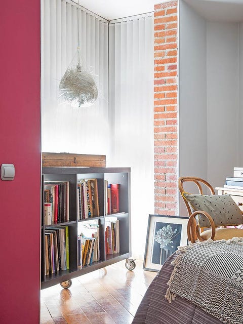 Interior design, Room, Wood, Floor, Wall, Flooring, Shelf, Interior design, Light fixture, Bookcase, 