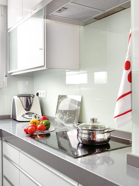 Room, Kitchen, Serveware, Countertop, Dishware, Cone, Grey, Major appliance, Kitchen appliance accessory, Bowl, 