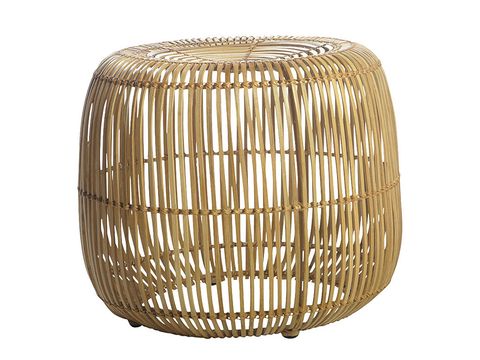 Home accessories, Wicker, Beige, Light fixture, Natural material, Circle, Sphere, Symmetry, Still life photography, Basket, 