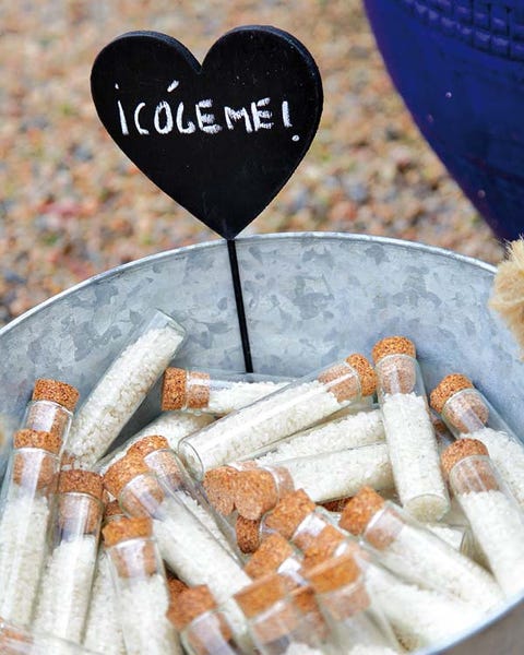 Cigarette, Tobacco products, Heart, Love, Tobacco, Ashtray, Smoking cessation, Ash, Confectionery, Sweetness, 