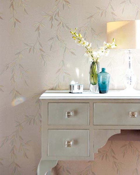 Room, Branch, Green, Interior design, Drawer, White, Wall, Twig, Interior design, Home, 