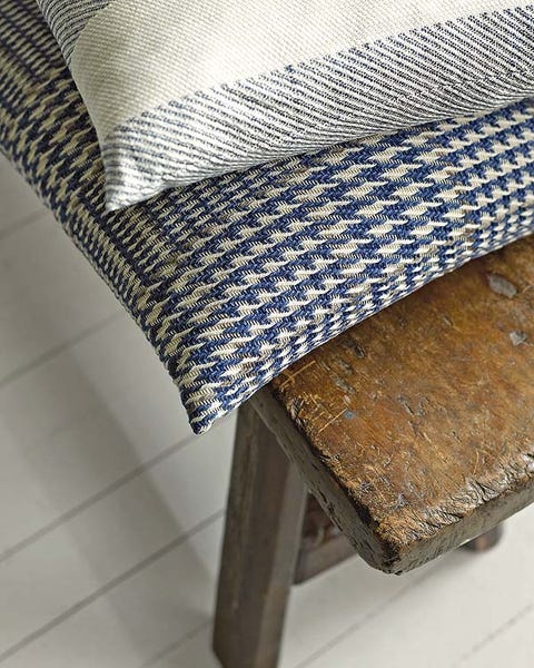 Textile, Linens, Home accessories, Natural material, Silver, Tile, Webbing, Fiber, 