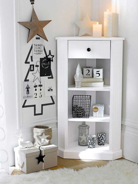White, Shelf, Furniture, Room, Wall, Shelving, Interior design, Home, Black-and-white, 