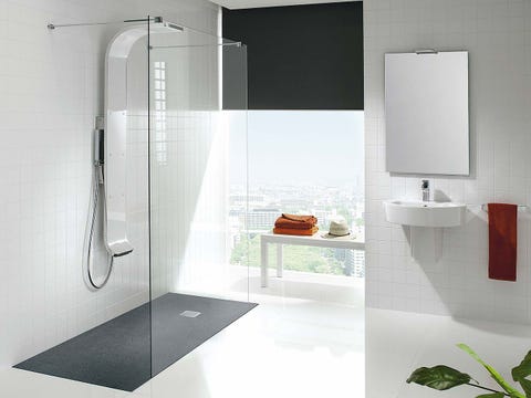 Bathroom, Room, Shower, Tile, Plumbing fixture, Tap, Glass, Floor, Interior design, Automotive exterior, 