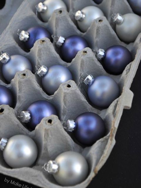 Blue, Silver, Pearl, Metal, Fashion accessory, Bead, Electric blue, Still life photography, 