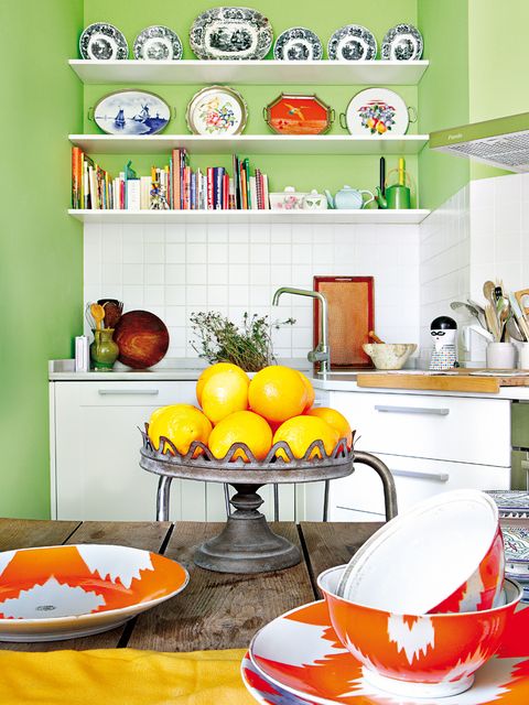 Serveware, Yellow, Dishware, Room, Orange, Shelving, Shelf, Tableware, Fruit, Kitchen utensil, 