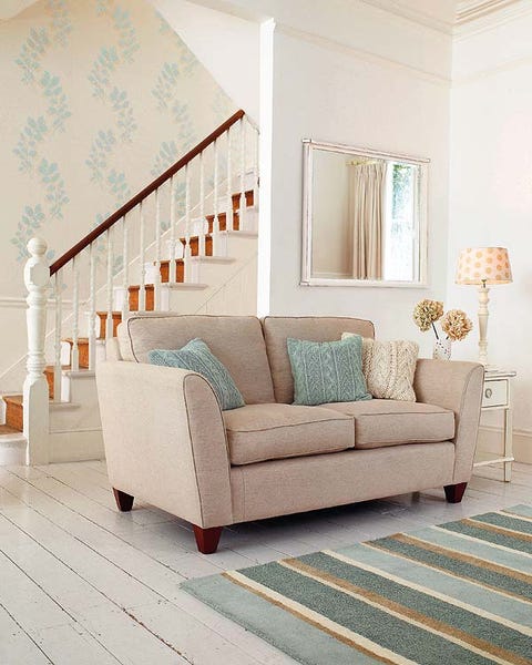 Wood, Room, Interior design, Brown, Floor, Stairs, Property, Home, Flooring, Wall, 