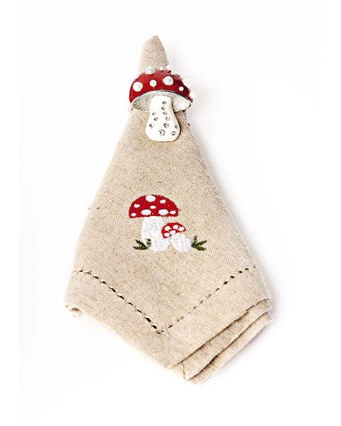 Textile, Headgear, Costume accessory, Costume hat, Christmas, Beige, Bonnet, Creative arts, Christmas decoration, Wool, 